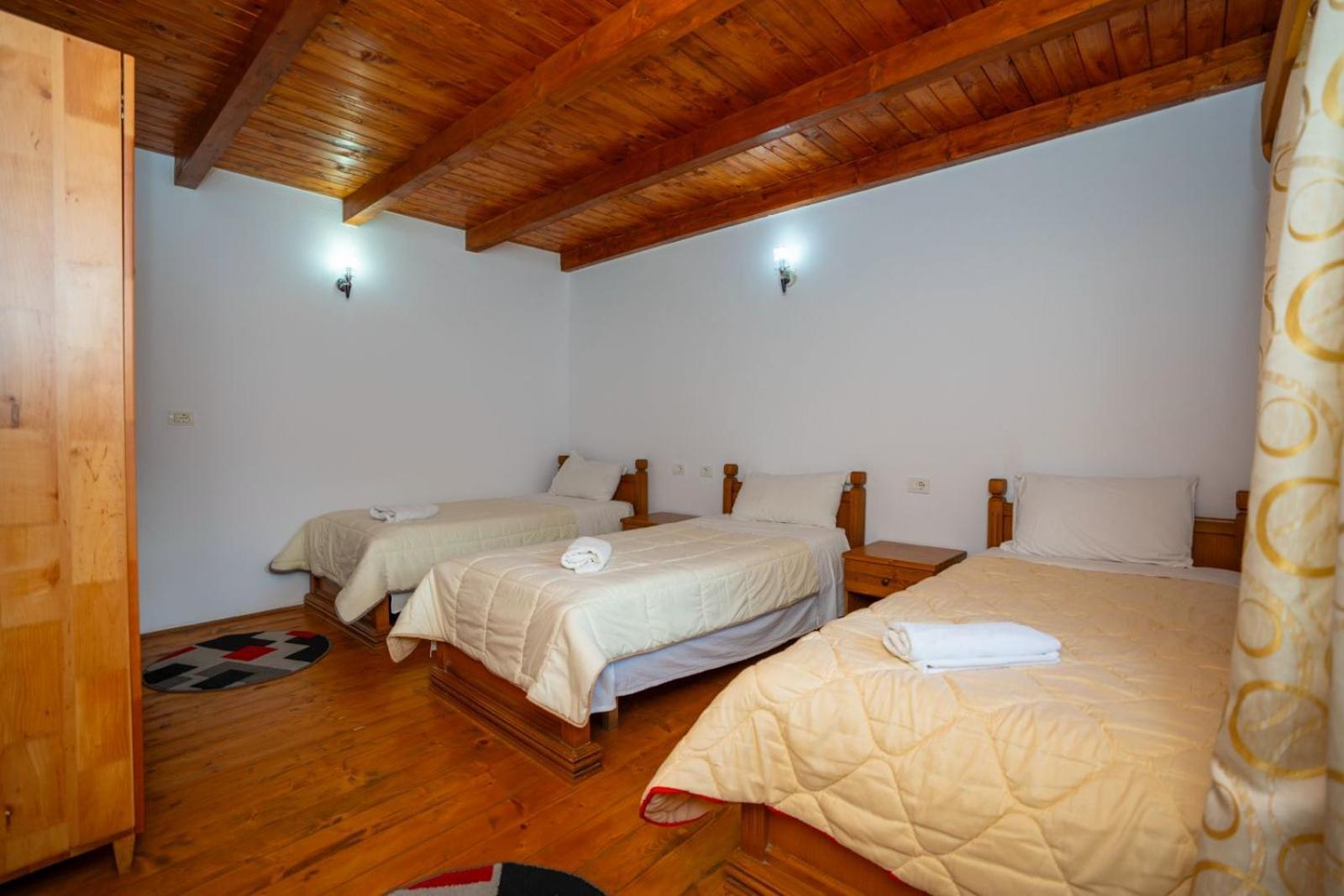 Bujtina Berishta Theth Hotel Exterior photo