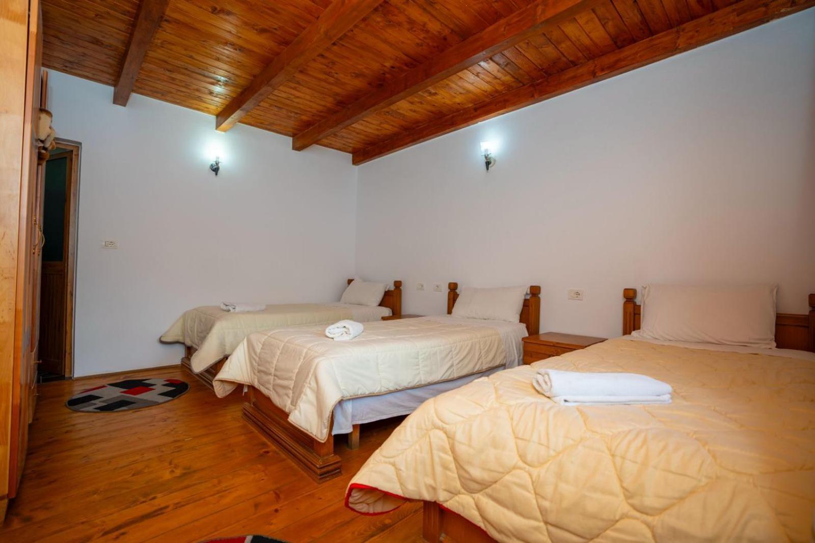 Bujtina Berishta Theth Hotel Exterior photo