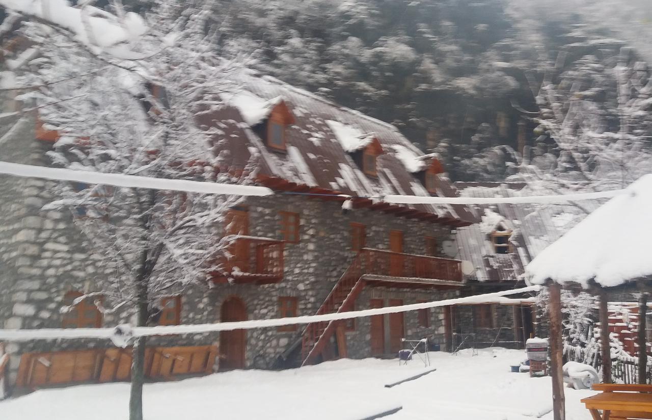 Bujtina Berishta Theth Hotel Exterior photo